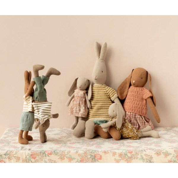 Maileg Bunny, Size 3 - Chocolate Brown- Knitted shirt and skirt