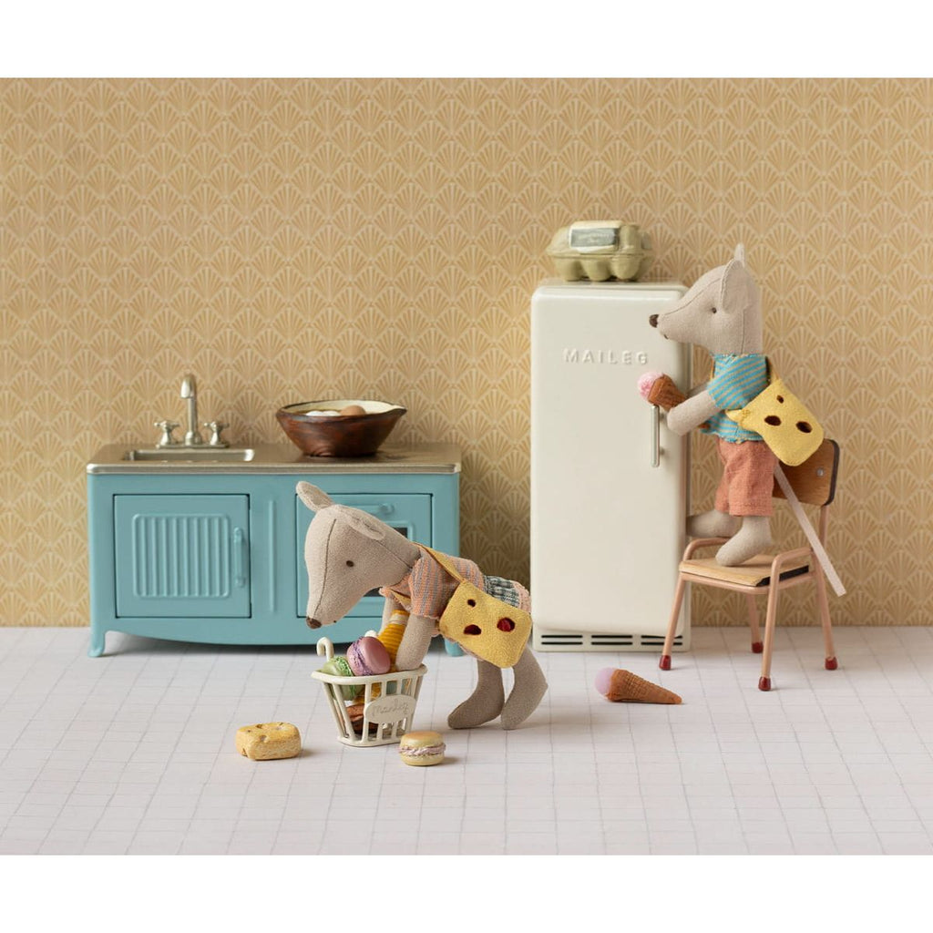 Maileg Little brother mouse with bag