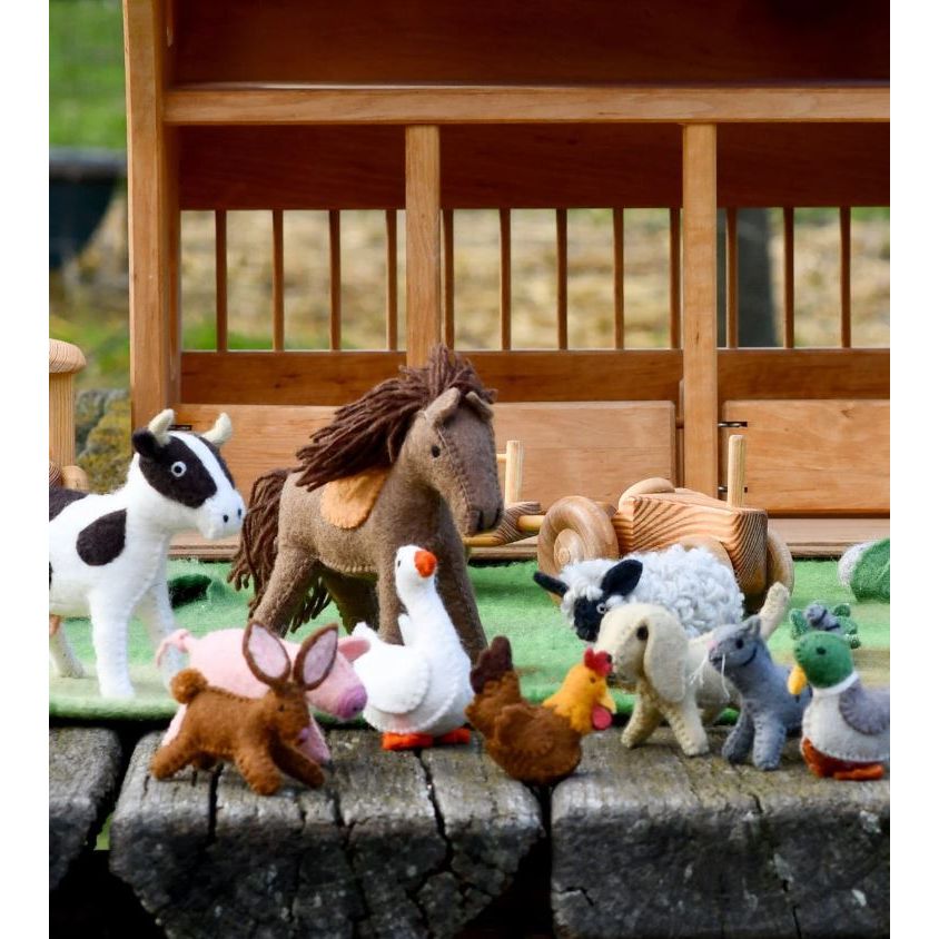 Tara Treasures Felt Farm Animals Toys Set - Set of 10 Toys