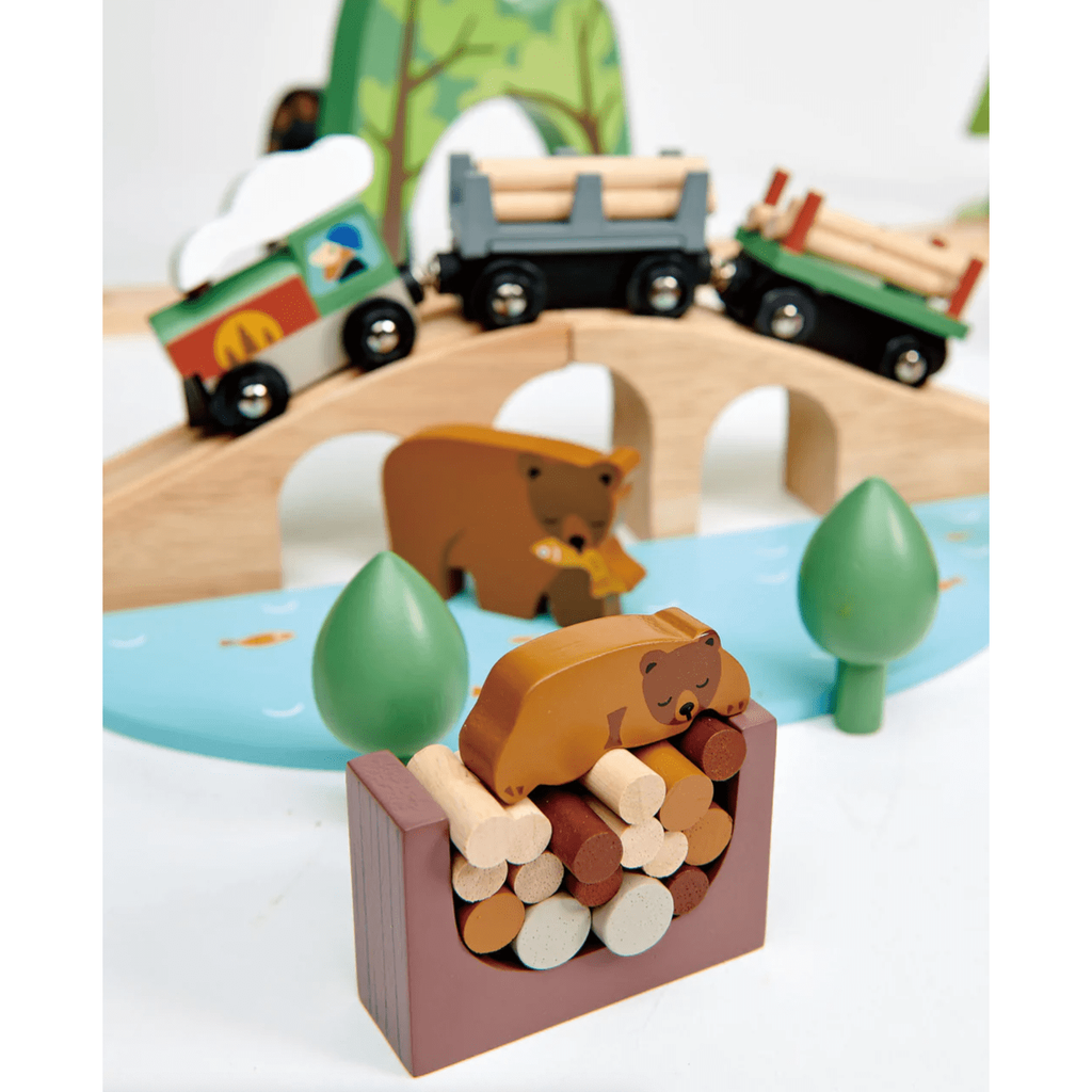 Tender Leaf Wild Pines Train Set