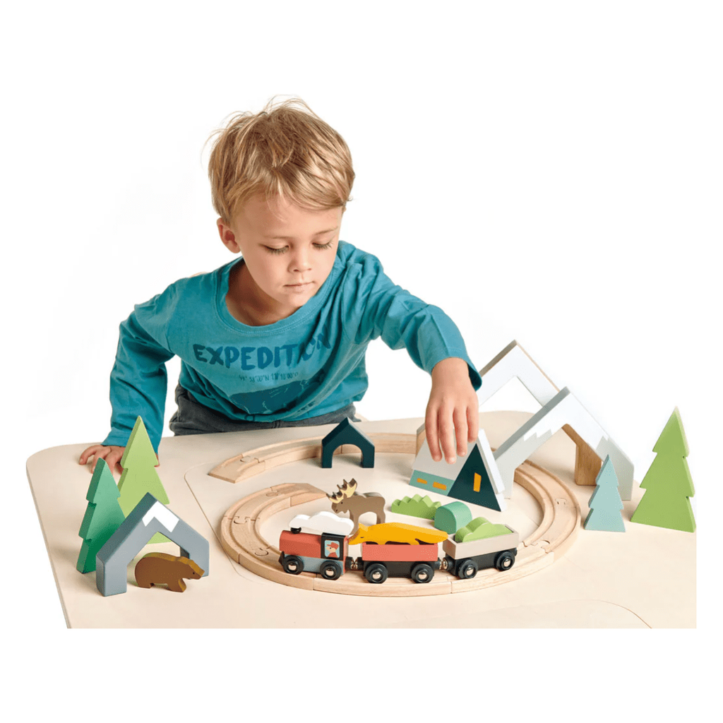 Tender Leaf Treetops Train Set