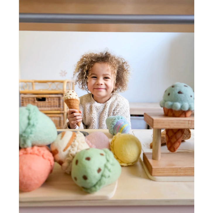Tara Treasures Felt Ice Cream Set- Waffle Cones & 9 Ice Cream Scoops