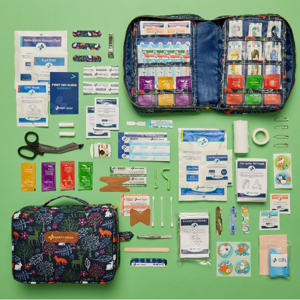 First Aid SuperKit- Woodland, 270 Pieces