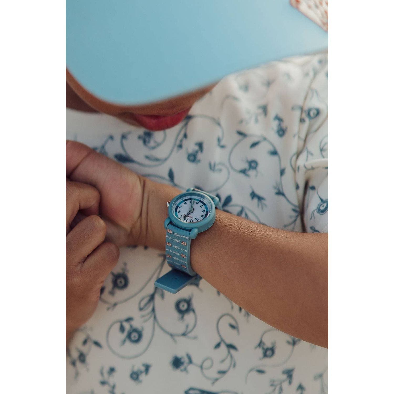 Grech & Co Classic Watch | Silicone + Stainless Steel | Lille Cottage Club: Go Fish