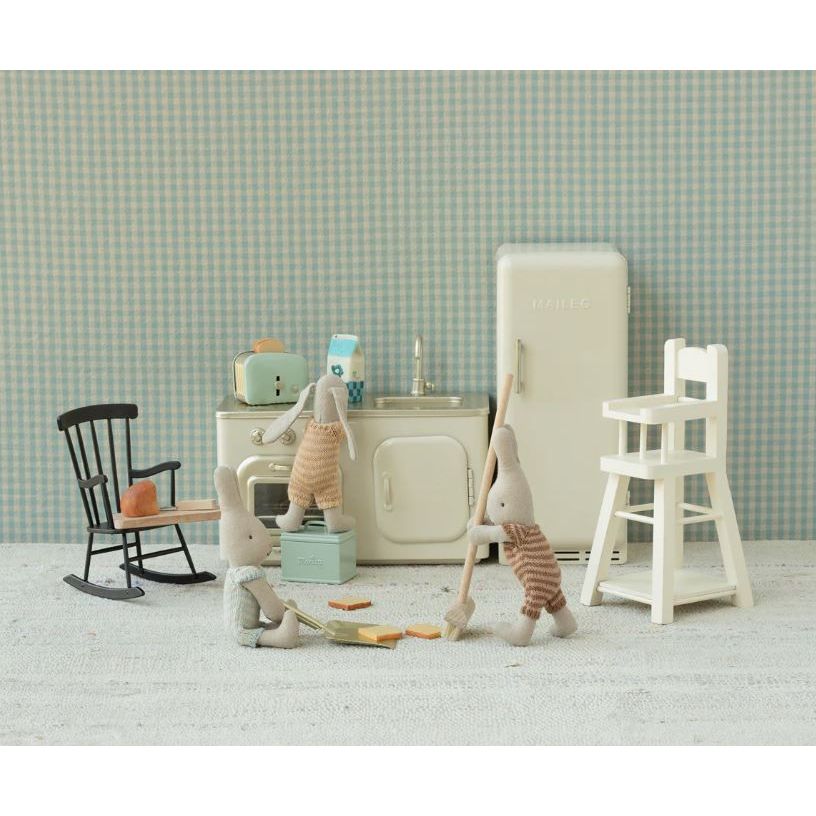 Maileg Miniature Vintage Kitchen